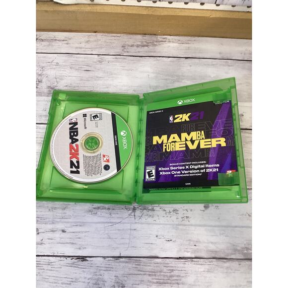 NBA 2K21 Mamba Forever Edition Microsoft Xbox Series X|S W/Slipcover - Picture 2 of 2
